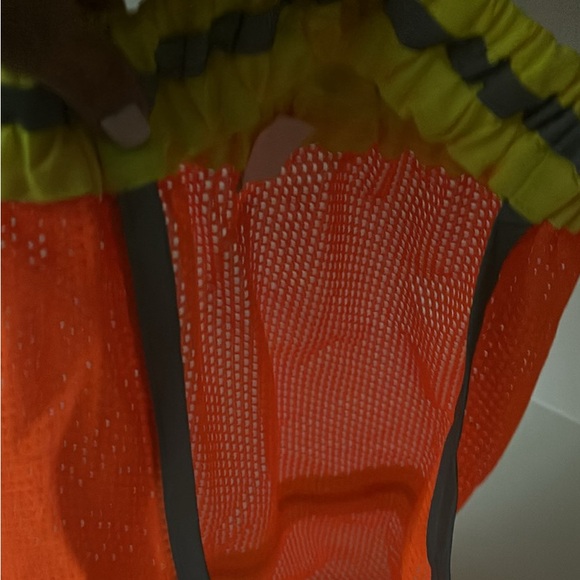 1 New Hard Hat Neck Shade Fire Retardent ORANGE NWT - Picture 2 of 4